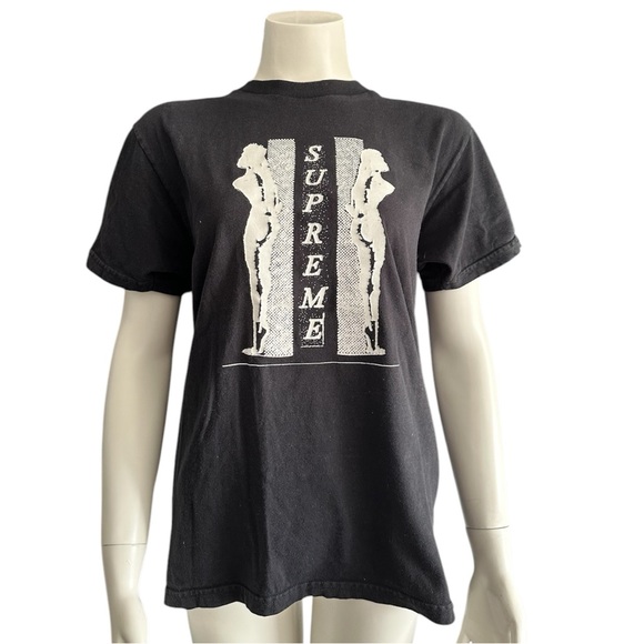 SUPREME TRIKO NUDE GIRLS - Picture 1 of 5